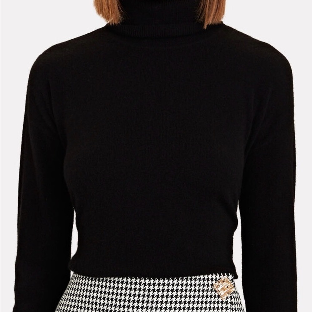 Intermix Women's Black Cashmere Turtleneck Sweater